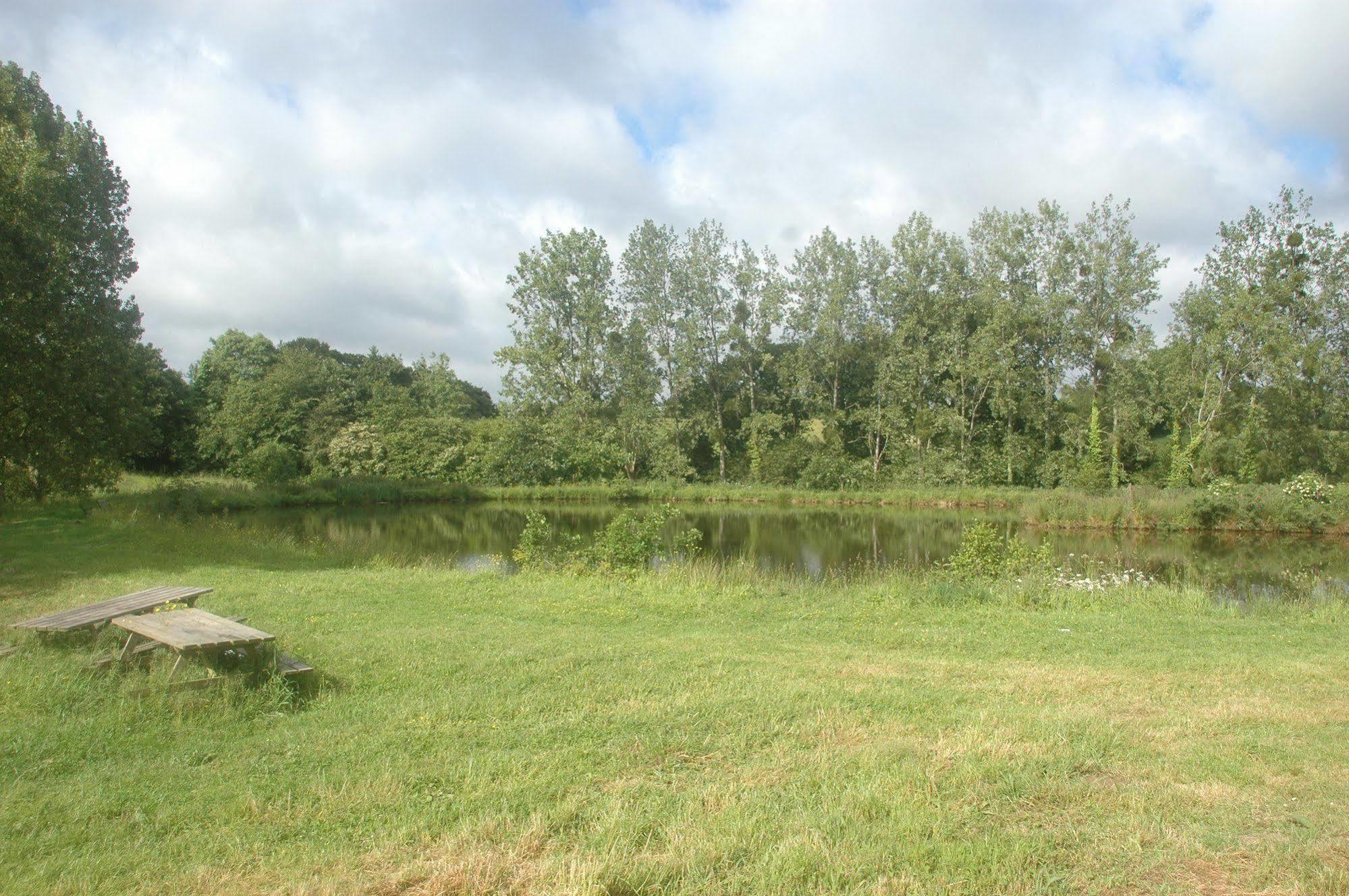 Le Chateau De Claids Saint-Patrice-de-Claids Esterno foto